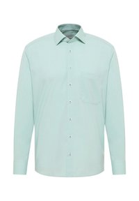 Licht mintgroene blouse met lange mouwen, met een knoopsluiting, een enkele borstzak en zilveren knopen. Gladde textuur, klassieke kraagstijl.