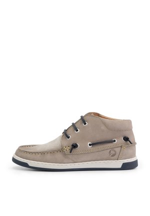 Travelin MAENPORTH - Boat shoes - grey