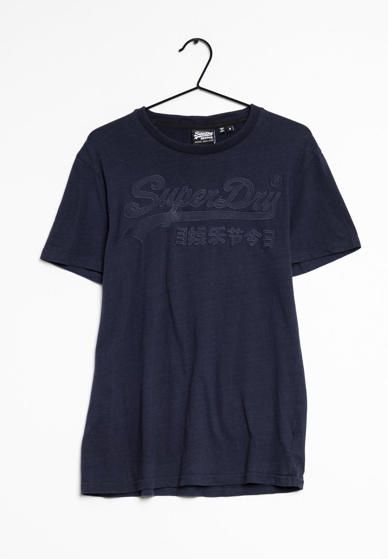 Námořnická modrá bavlněná tričko s krátkým rukávem, s texturovaným potiskem loga v tmavším odstínu na přední straně a kulatým výstřihem.