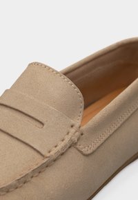 Marc O'Polo MODEL SELMA - Μοκασίνια - dusty sand