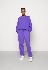 Nike Sportswear CREW - Camisola - lapis/blackened blue