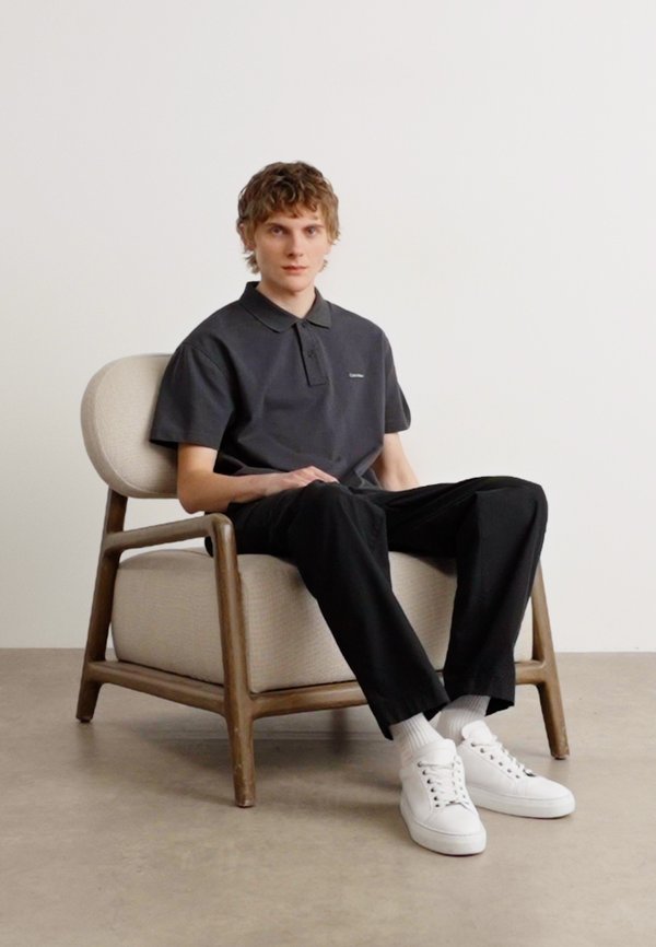 LABEL - Polo shirt - phantom4