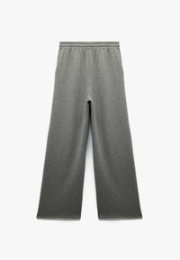 Grå sweatpants med bred bendesign, elastisk midjeband och mjuk textur. Har en enkel stil utan fickor eller dekorationer.