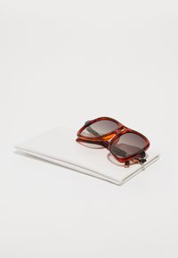 Le Specs UNISEX brązowy