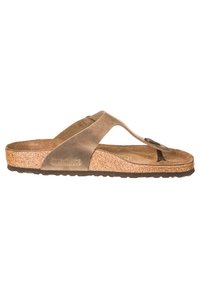 Ruske nubuk thong sandaalit, joissa on korkkipohja, kumipohja ja pyöreä metallikoriste hihnassa. Klassinen ja minimalistinen muotoilu.