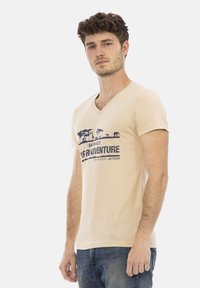 Trussardi Action T-shirt con stampa - sand