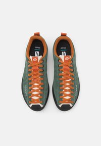 Scarpa MOJITO WRAP UNISEX - Turistické topánky - forest