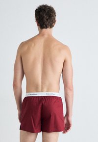 Calvin Klein Underwear BOXER SLIM 2 PACK MODERN COTTON STRETCH - Bokseršorti - black/red