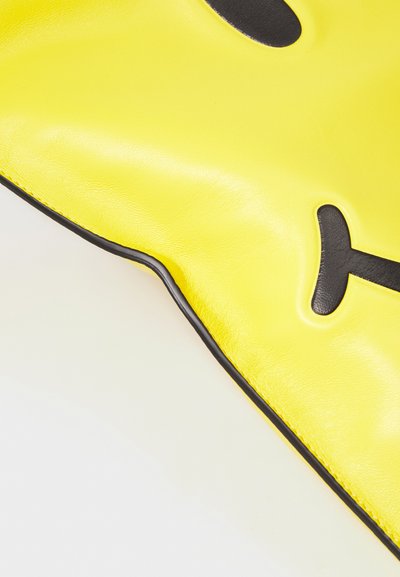 MOSCHINO BORSA TRACOLLA - Ručna torba - fantasia giallo