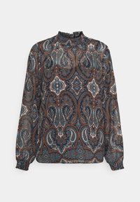 Blouse à manches longues avec col montant, présentant un motif paisley en bleu foncé, marron et blanc sur un tissu léger. Poignets froncés.