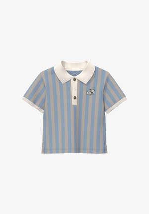 Dziecięca koszulka polo z krótkim rękawem w pionowe niebieskie i szare paski, biały kołnierzyk, dwa guziki oraz mała grafika psa na piersi.