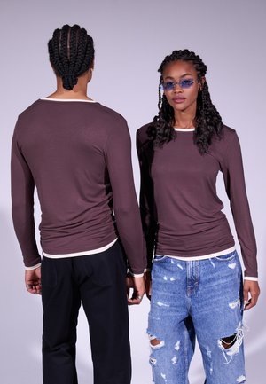 YOURTURN UNISEX - T-shirt à manches longues - brown