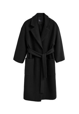 Manteau en mélange de laine noire avec un col, des manches longues et une ceinture. Comprend des poches latérales et une texture douce.