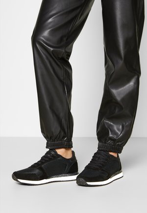 YDUN FIFTY - Joggesko - black