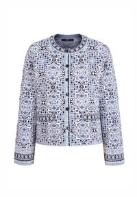 Raštuotas megztinis mėlynos ir baltos spalvų. Turi apvalų iškirpimą, ilgus rankovės ir mygtukus. Tekstūruotas audinys su sudėtingais raštais.