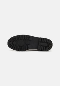 Zign Studio LEATHER - Snörskor - black
