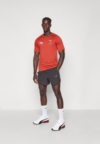 Puma HYROX FIT ULTRABREATHE TRIBLEND TEE - T-shirt de sport - mars red