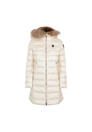 Gefütterte Jacke in Creme mit Reißverschluss, gepolstertem Design und einer mit Fell besetzten Kapuze. verfügt über seitliche Taschen und ein Markenlogo auf der Brust.