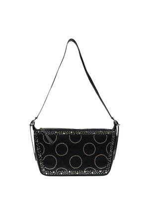 Borsa a spalla nera con motivo di borchie circolari, texture lucida, chiusura con zip e tracolla regolabile per un facile trasporto.