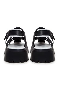 Cesare Gaspari Sandalias - black