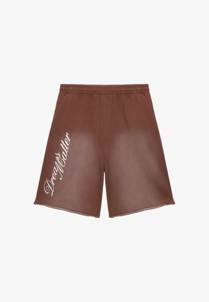 Pantaloni scurți maro cu talie elastică, cu inscripția „Dream Matter” scrisă cu alb pe piciorul stâng, având buzunare laterale și margini neterminate.