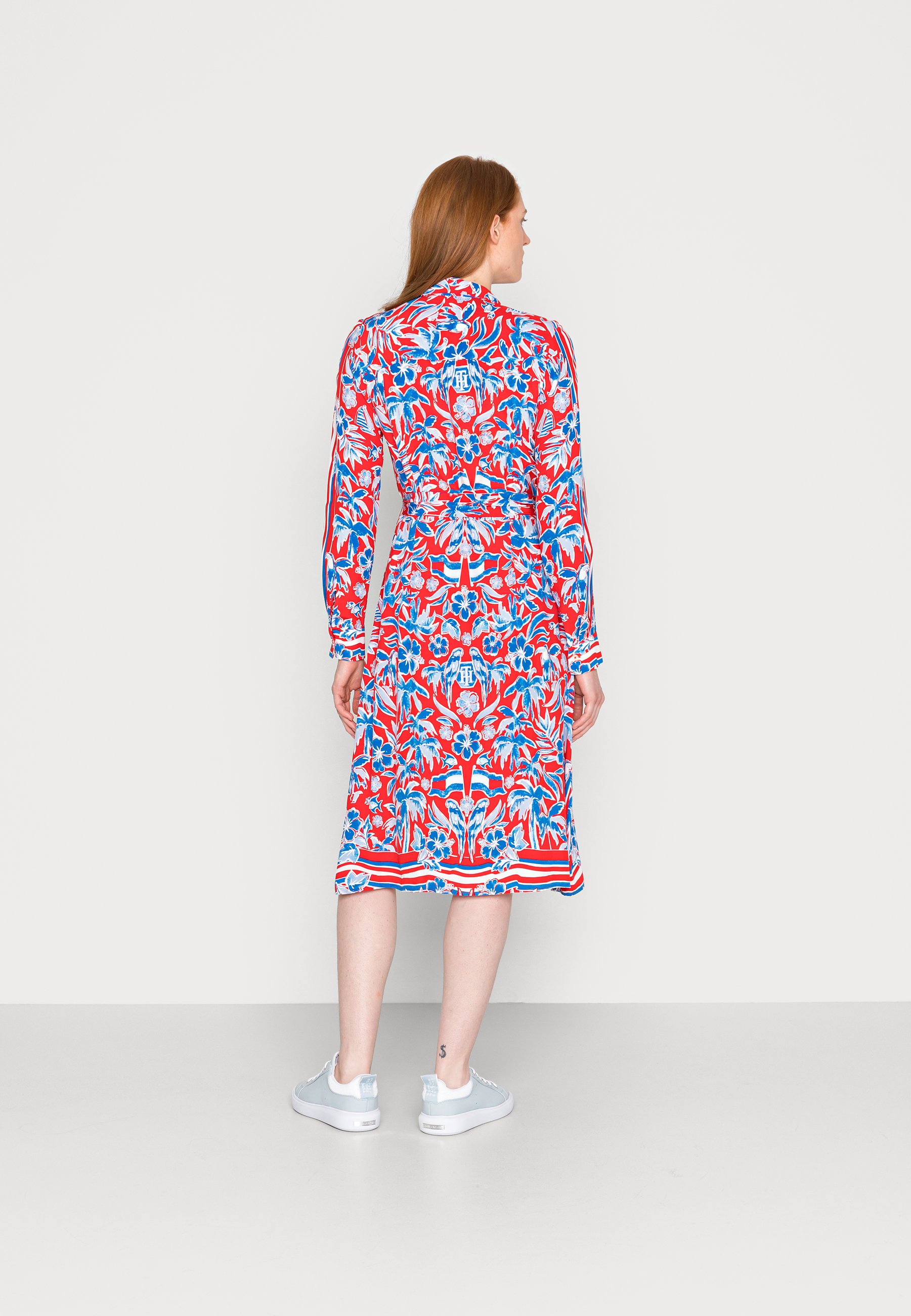 Tommy Hilfiger SCARF KNEE DRESS - Shirt 