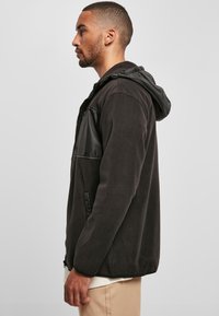 Urban Classics HOODED MICRO - Fleecejakke - black