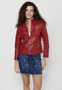 Koroshi Jakna od umjetne kože - rojo   red