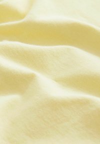 T-Shirt basic - light yellow