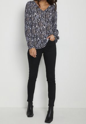 Tunica - multi-coloured