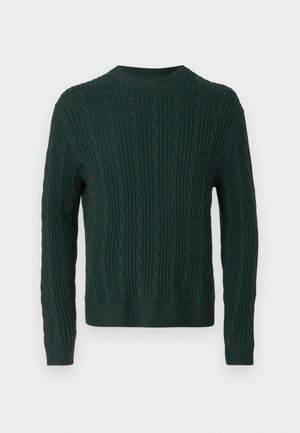 Mørkegrøn kabelstrikket sweater med rund halsudskæring, ribbede manchetter og kant for et tekstureret udseende. Blødt, tykt materiale.
