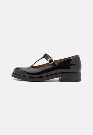 Loafers - black
