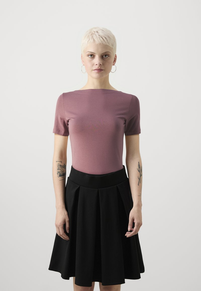 Vero Moda Petite VMPANDA  - Navadna majica - rose brown