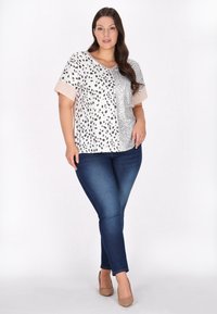 usha PLUS SIZE - Triko s potiskem - light pink