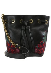 Svart läder bucket-väska med blommönsterbroderi, detaljer i guld, dragsnörning och dubbla kedjor för bärande eller axelbruk.