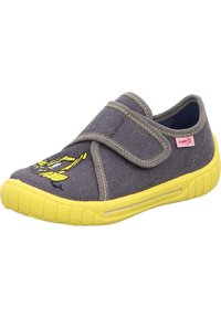Scarpa di tela grigia con suola in gomma gialla, fascetta in Velcro e design di un camion da costruzione nero e giallo sulla parte anteriore.