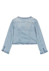 Giacca di jeans cropped blu chiaro con orlo sfilacciato, caratterizzata da decorazioni in argento a forma di stella e borchie sul retro. Maniche lunghe.