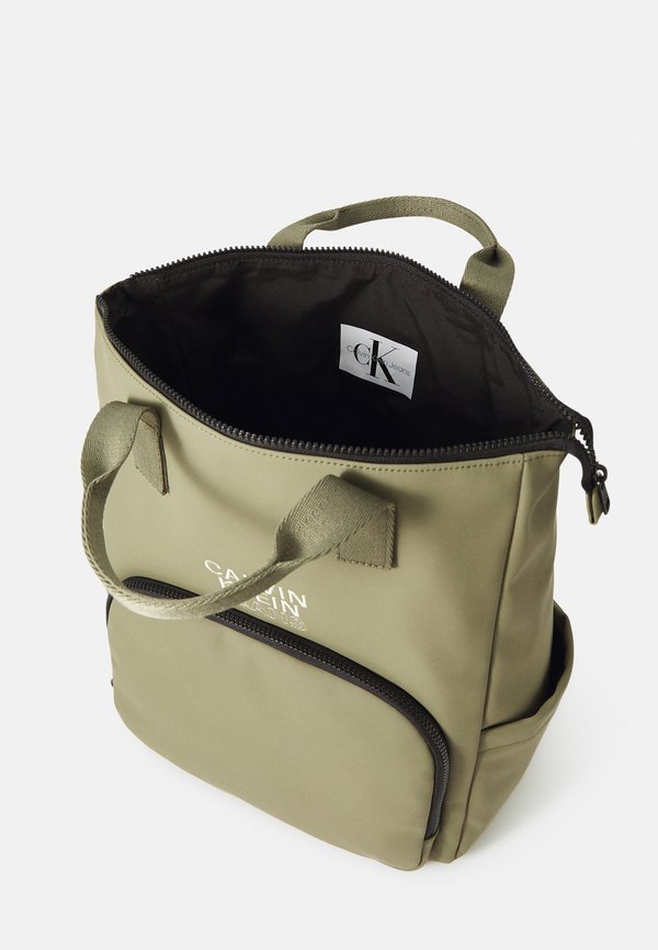 DIAPER BACKPACK UNISEX - Rucksack - dusty olive3