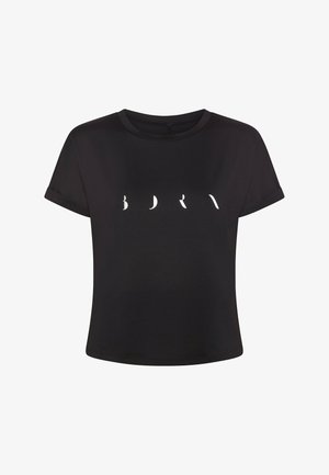 Juodas trumpas rankovė t-shirt, pagamintas iš lygaus audinio, su baltais išpjautais rašmenimis "B D R Y" priekyje. Klasikinis apvalus kaklelis.