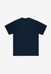 Granatowa bawełniana koszulka z luźnym krojem, krótkimi rękawami i okrągłym dekoltem. Prosty wzór bez widocznych motywów czy akcentów.