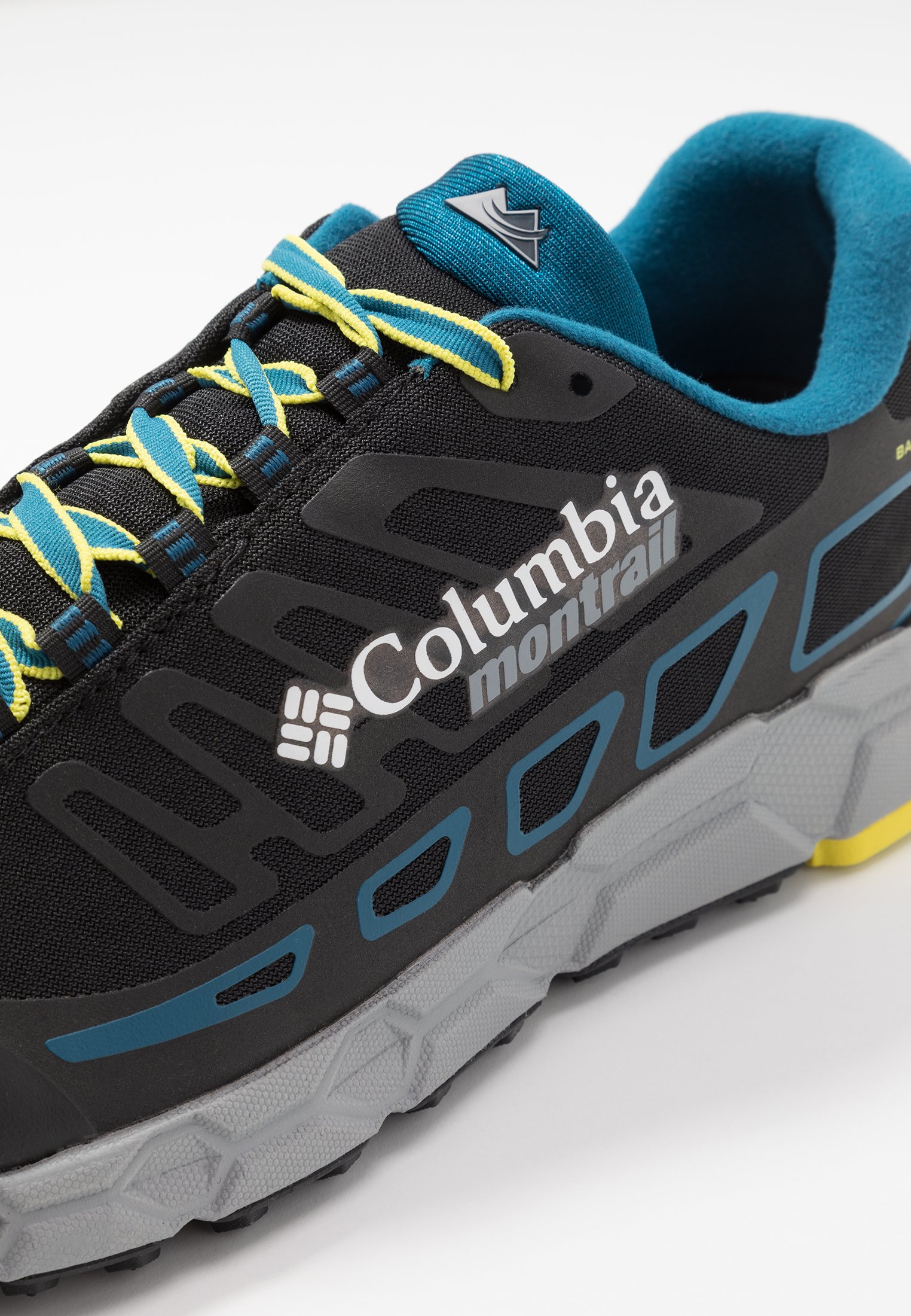 winter running shoes uk