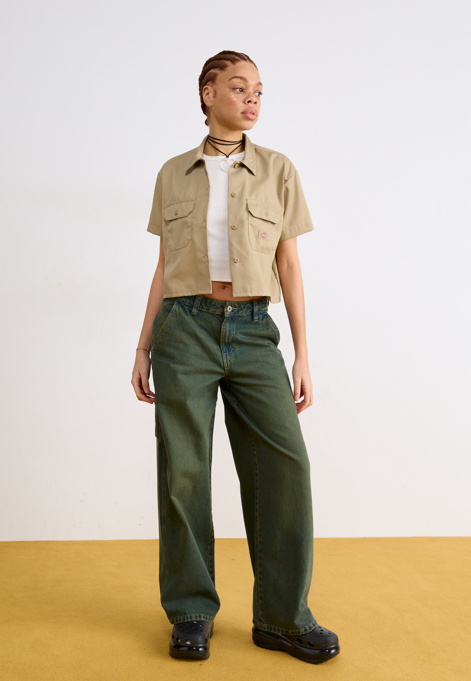 Dickies HILHAM - Relaxed fit jeans - green tone fade/dyed denim