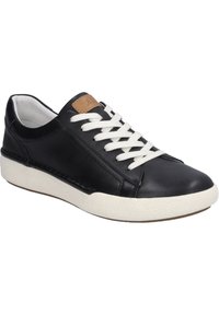 Baskets en cuir noir avec des lacets blancs, semelle en caoutchouc texturé et un accent en cuir marron sur la languette. Bout arrondi avec des détails surpiqués.