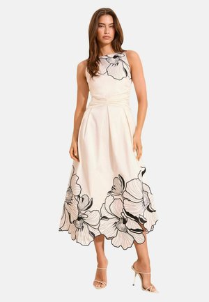 Lipsy, MONO PREMIUM FLORAL EMBRODIERY FIT AND FLARE MIDI DRESS - Päevakleit - white
