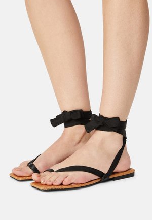 BROOKE - T-bar sandals - black