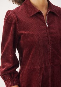 Part Two EYVOR - Abito a camicia - tawny port