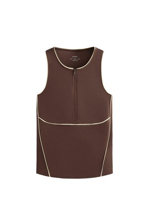 Bruine mouwloze top met een rits aan de voorkant, contrasterende crèmekleurige bies en een getailleerd ontwerp; gemaakt van glad, rekbaar stof.