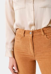 Caroll Pantalon classique - camel