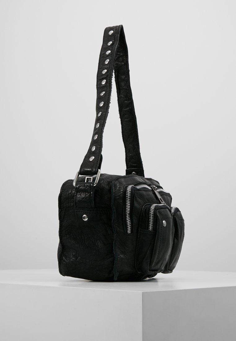 Damen Handtaschen | Núnoo ELLIE WASHED Handtasche black/schwarz - MO02439 Damen Handtaschen | Núnoo ELLIE WASHED Handtasche black/schwarz - MO02439