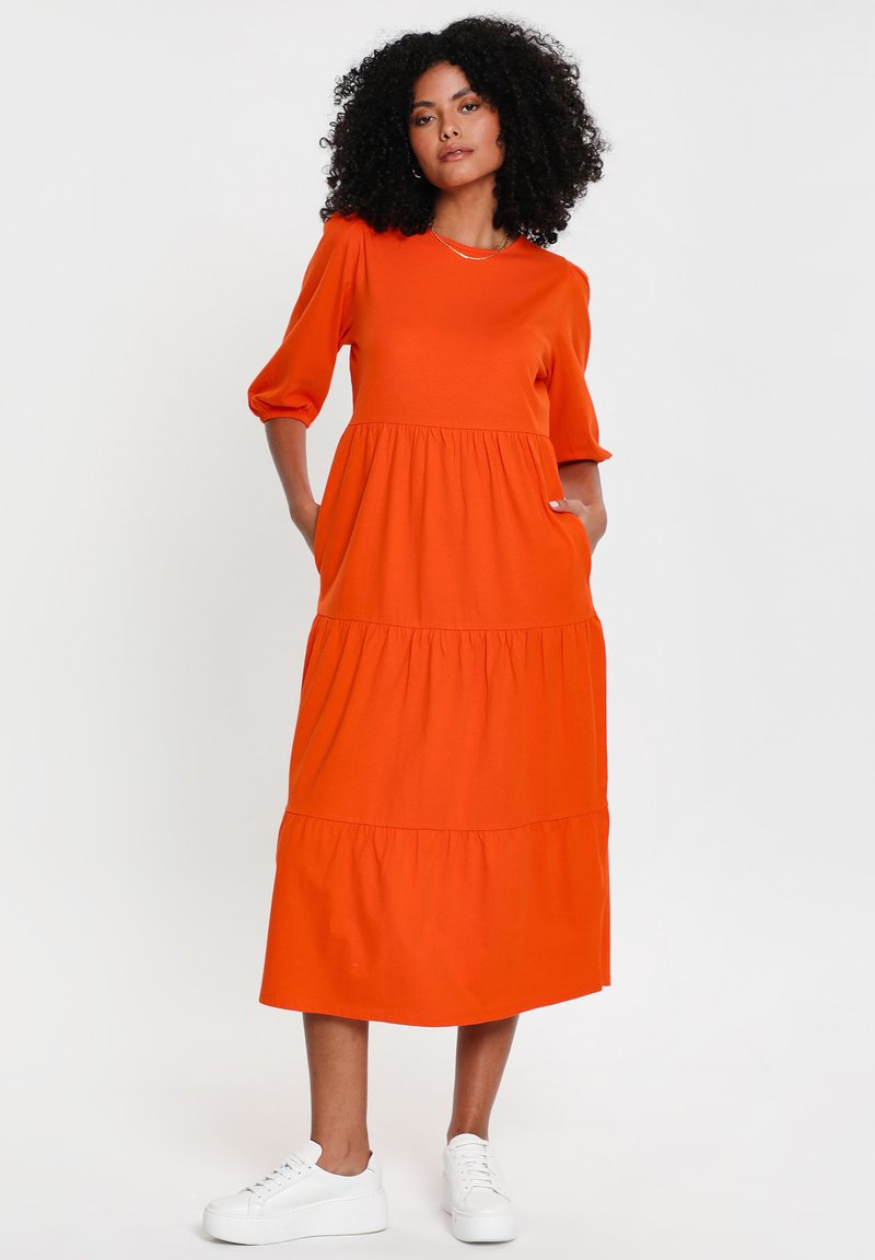 Threadbare THREADBARE FINN MIDI TIERED Day dress orange Zalando.ie